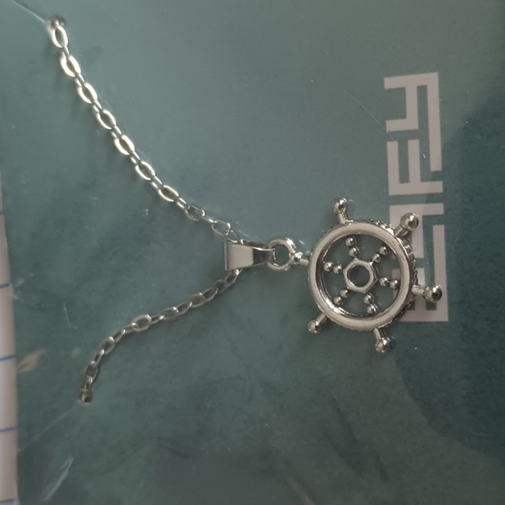 Effy ships wheel necklace sterling silver plated with 18-in chain
